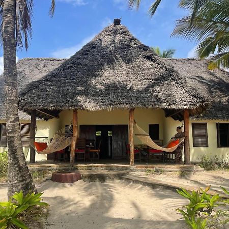 Ushongo Mabaoni Embedodo Beach House, Ushongo Beach, Pangani מראה חיצוני תמונה