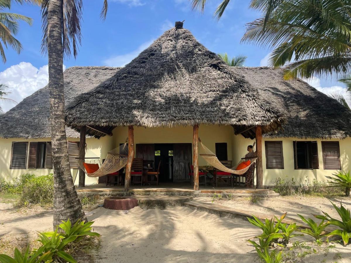 Ushongo Mabaoni Embedodo Beach House, Ushongo Beach, Pangani מראה חיצוני תמונה